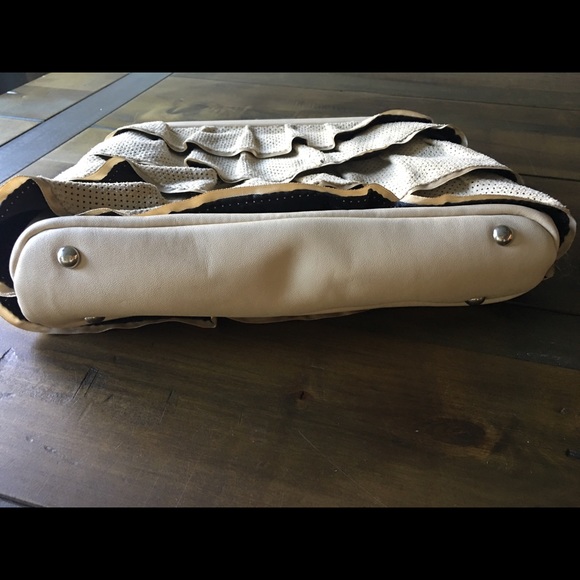 Bcbgeneration vintage cream ruffle mini bag - Picture 4 of 5